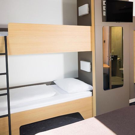 B&B Hotel Kiel-City ภายนอก รูปภาพ