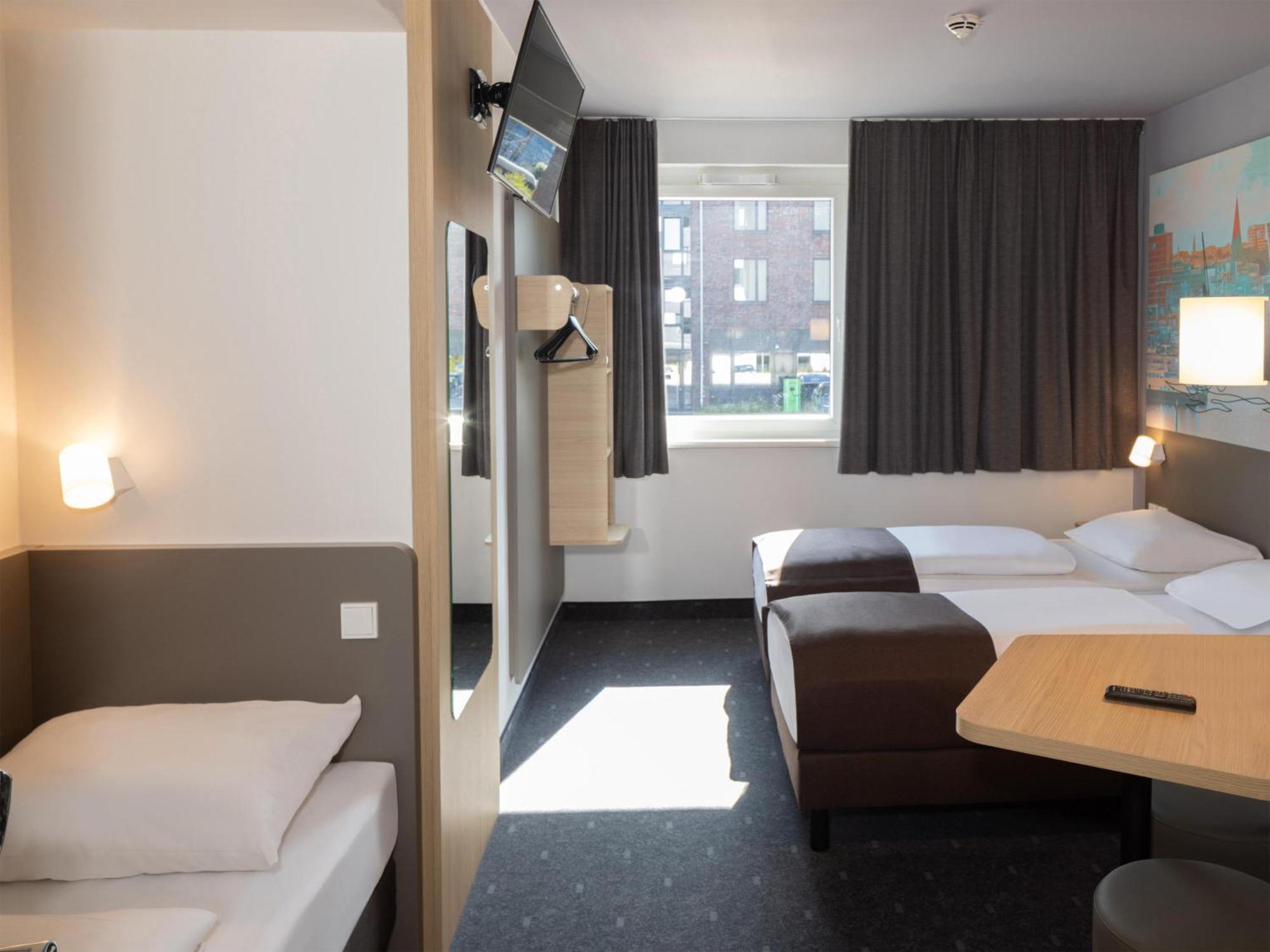 B&B Hotel Kiel-City ภายนอก รูปภาพ