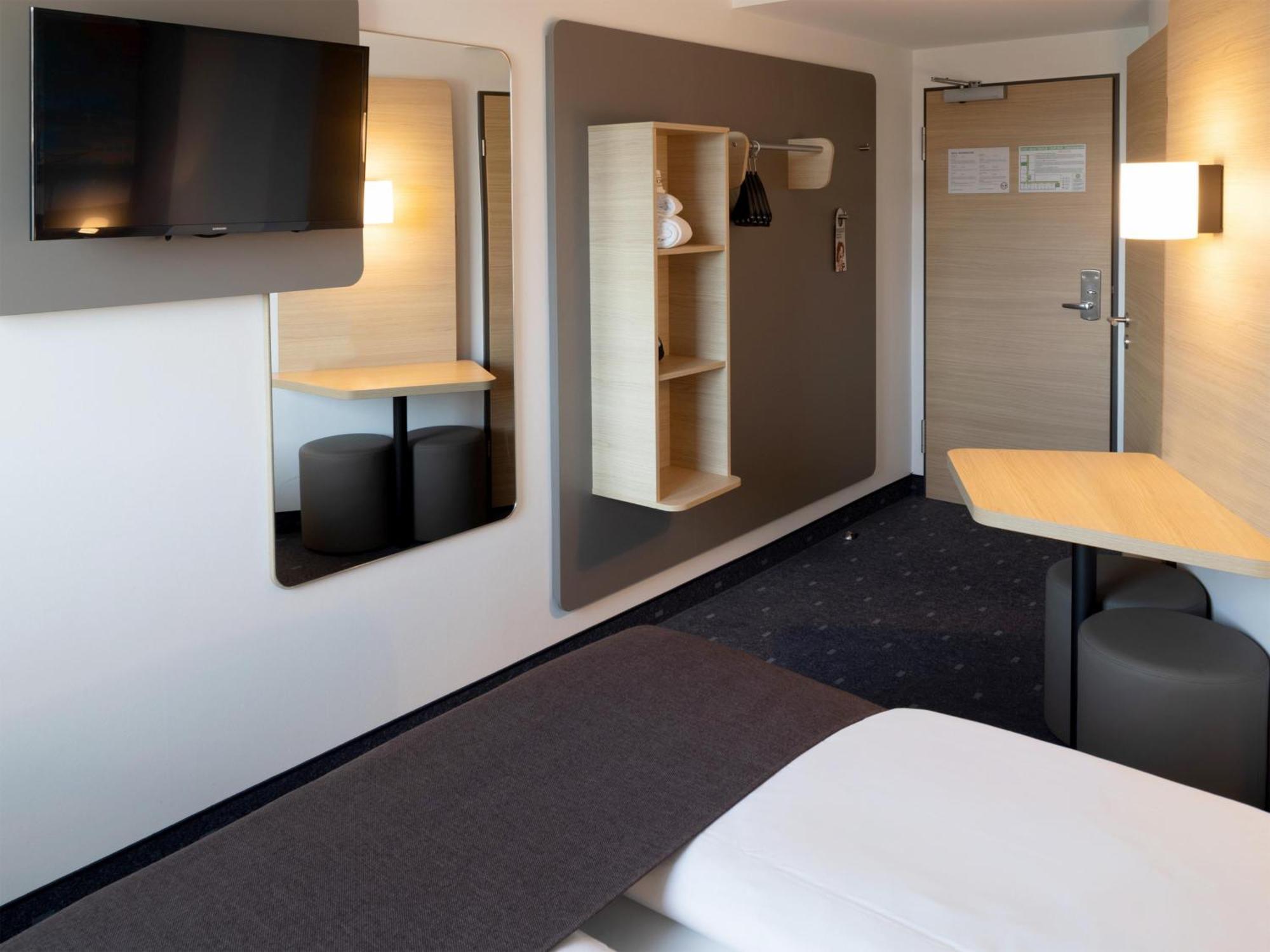 B&B Hotel Kiel-City ภายนอก รูปภาพ